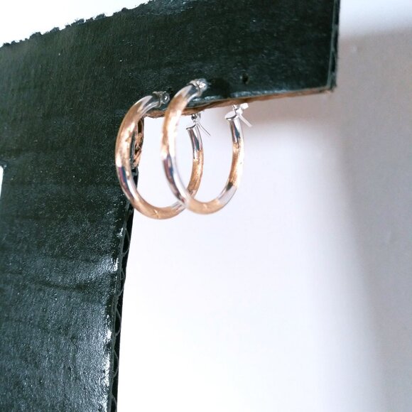 !4K White/Yellow Gold Hoop Earrings Etched Design Jewelry Accents - Picture 1 of 9
